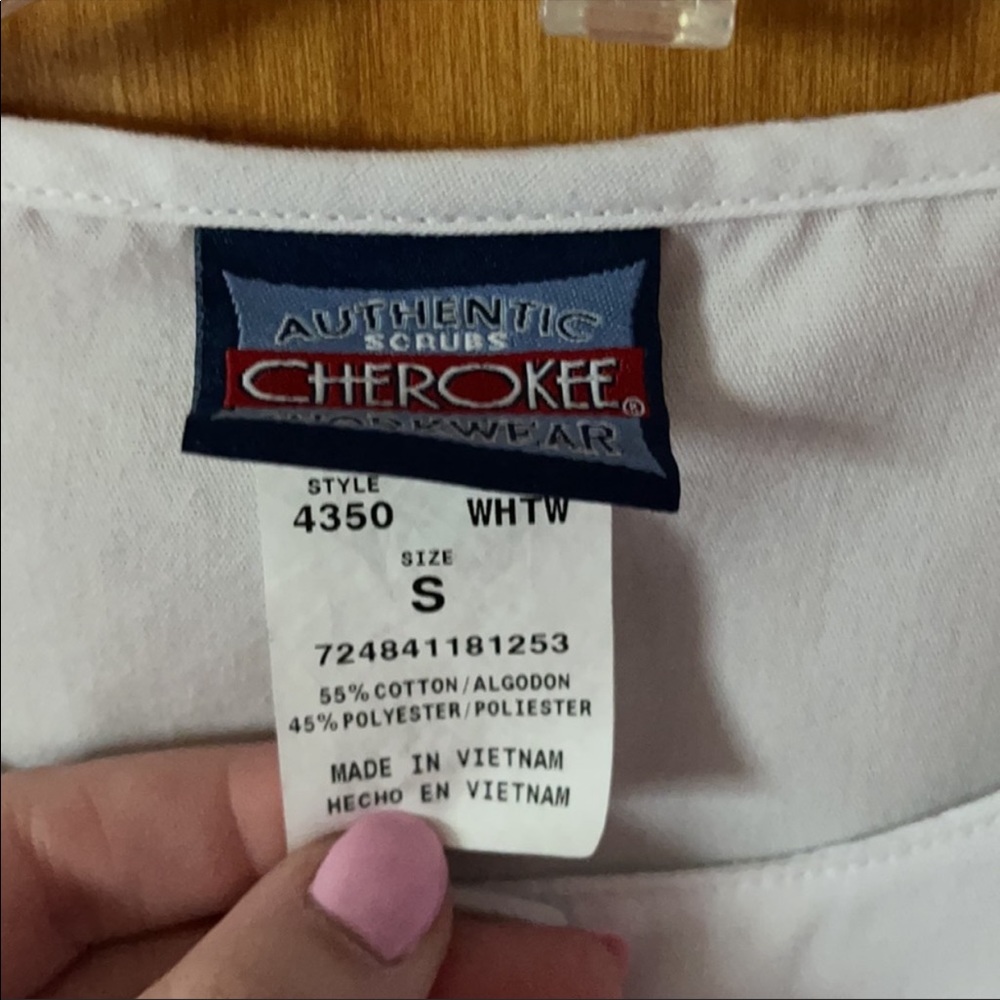 Cherokee Scrub jacket - Picture 2 of 5